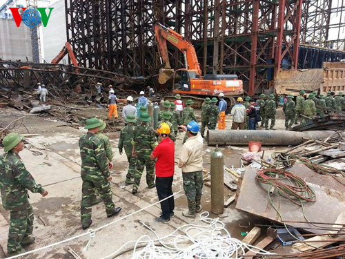 ຮອງນາຍົກລັດຖະມົນຕີຮ່ວາງຈຸງຫາຍ ລົງກວດກາ ວຽກງານແກ້ໄຂອຸບັດຕິເຫດຢູ່ສະຖານທີ່ກໍ່ສ້າງ Formosa